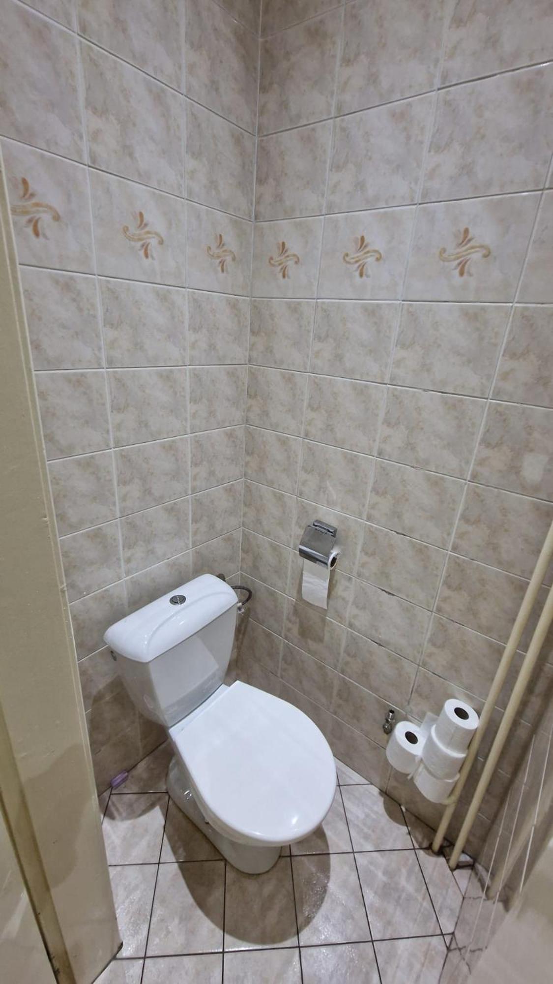 Apartment Flora - Late Check-Out At Noon 12 O Clock For Free Bratislava Extérieur photo