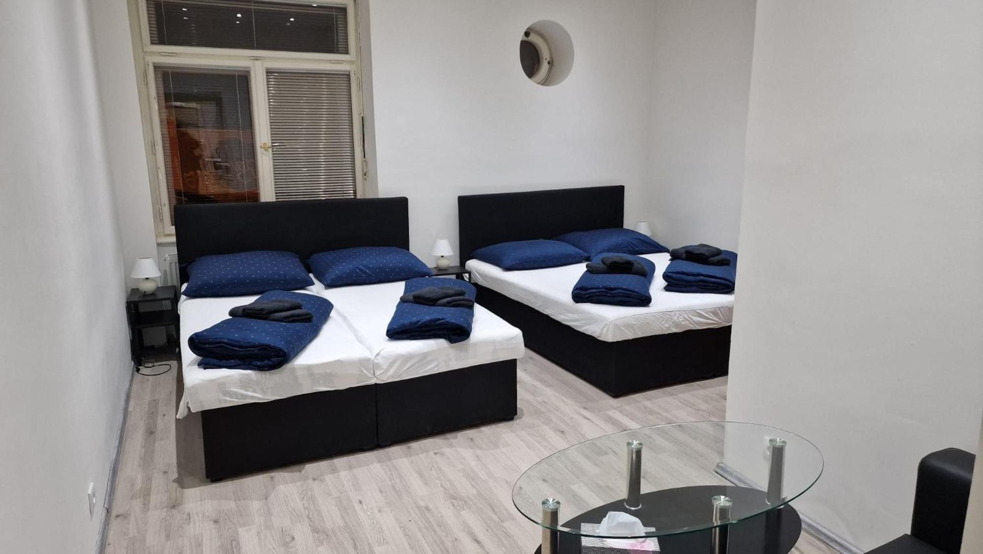 Apartment Flora - Late Check-Out At Noon 12 O Clock For Free Bratislava Extérieur photo